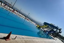 استخر هتل 5 ستاره ددمان